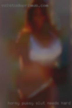 Horny pussy slut needs hard ass sex.