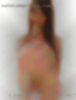 I love massage's housewives horny in the nude.