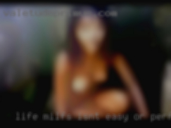 Life milfs isn't easy or perfect in Tehachapi.