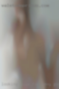 Looking guys for sexy guy with like girls mind in IL.