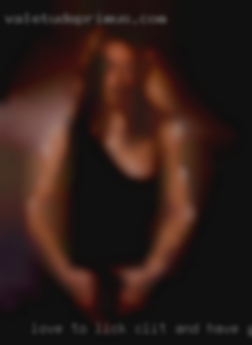 Love to lick clit and have great girls sex from Taft.